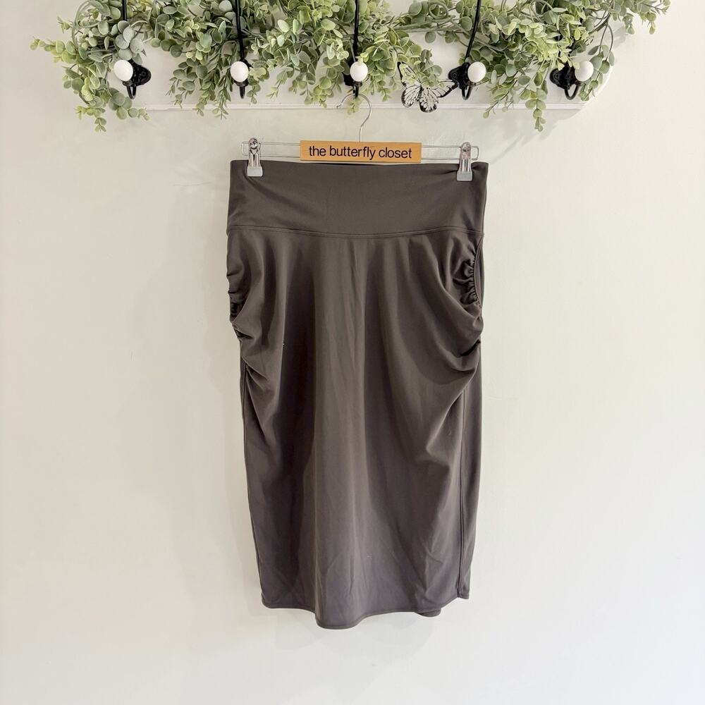 Athleta Grey Transcend High Rise MIDI Skirt Ruched Side Detail L 17 308